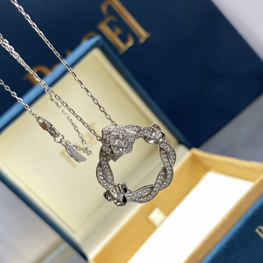 Piaget rose hoop Necklace