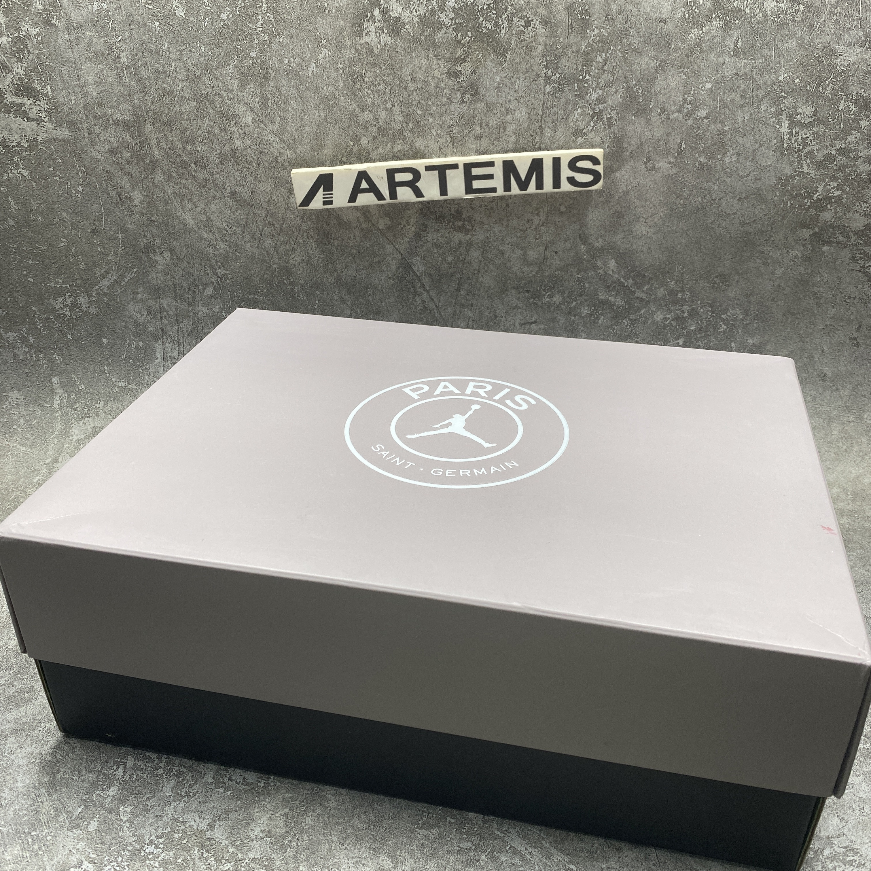 PSG x Air Jordan 5 Retro Low Pumice