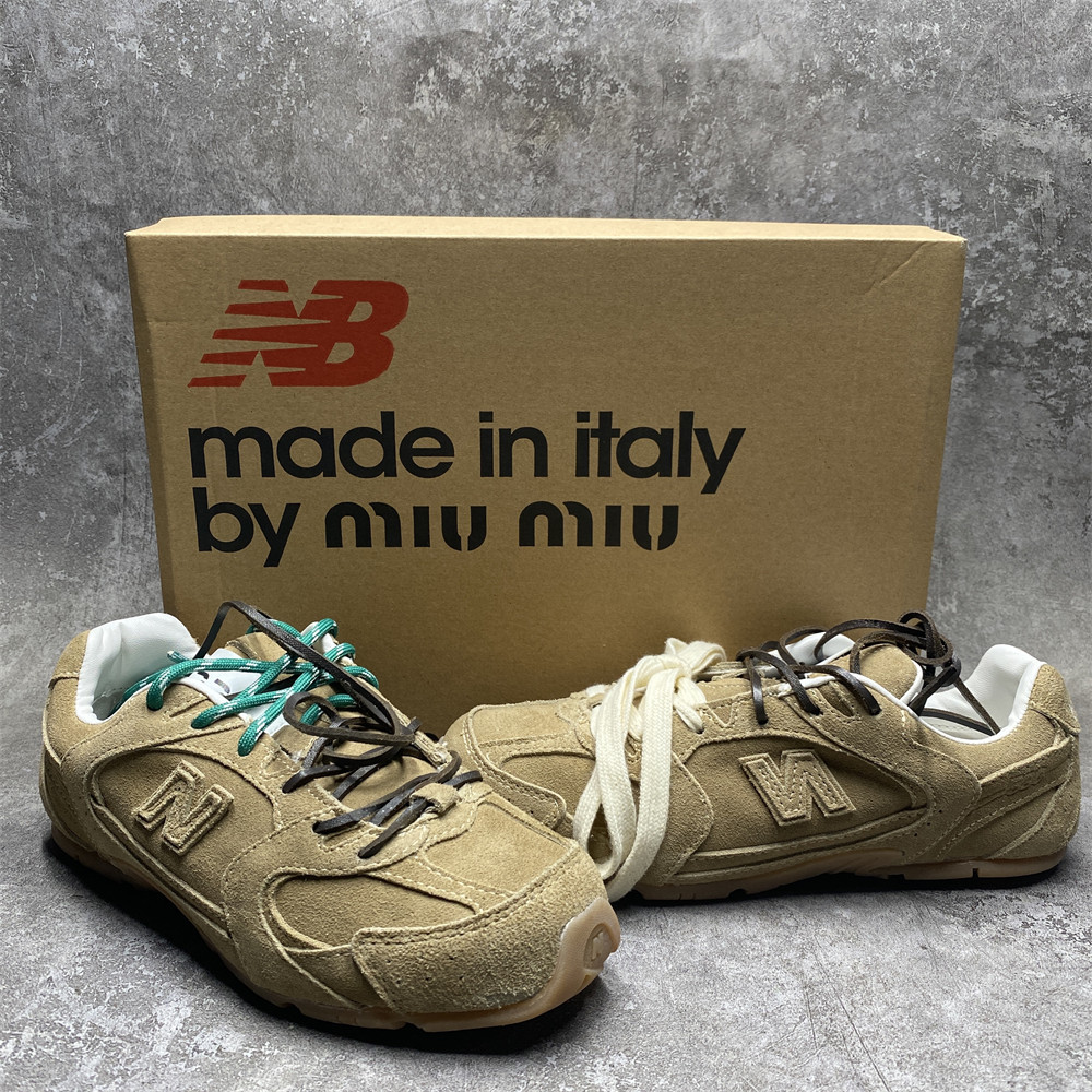 UA Miu Miu x New Balance 530 SL 