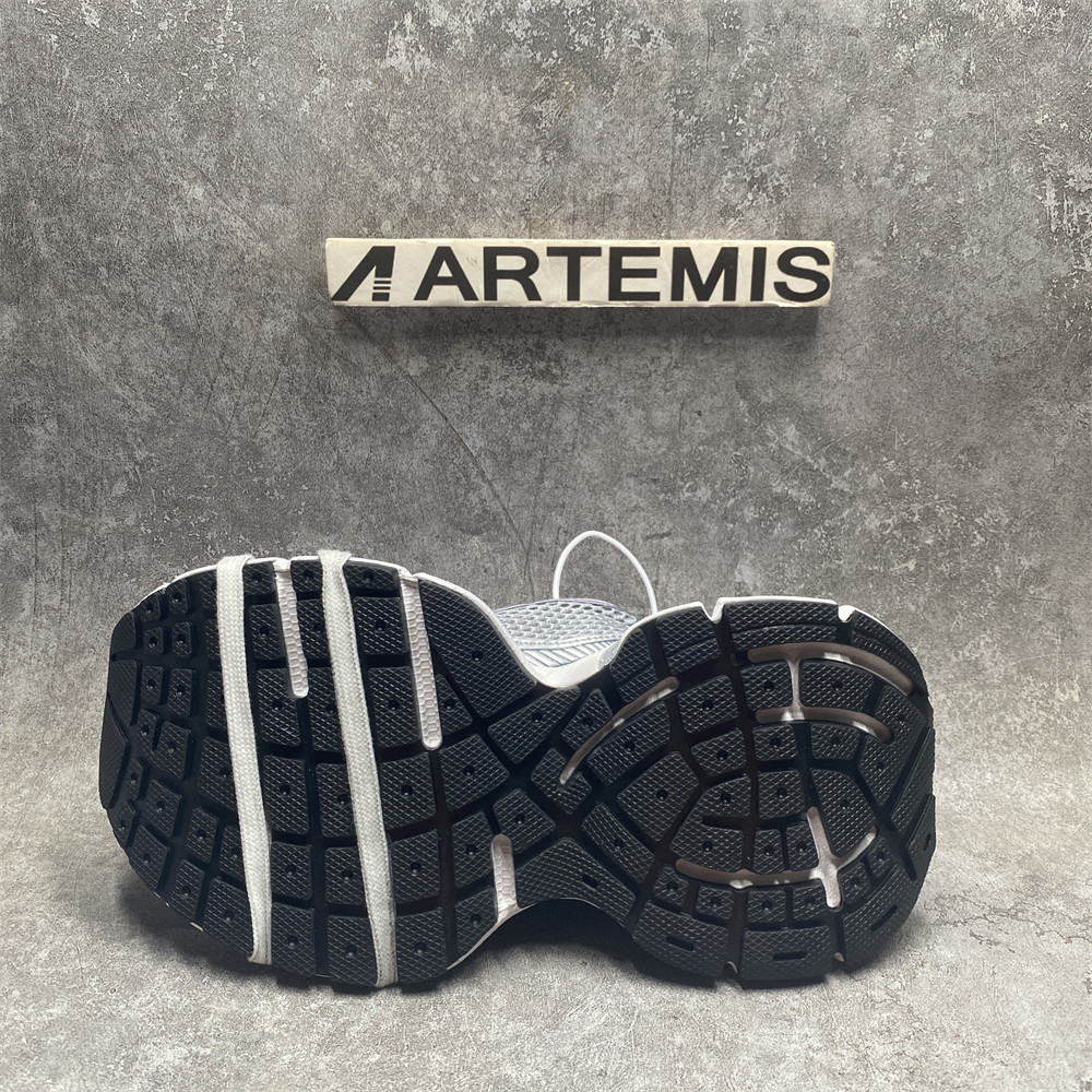 UA Balenciga 3XL Sneaker