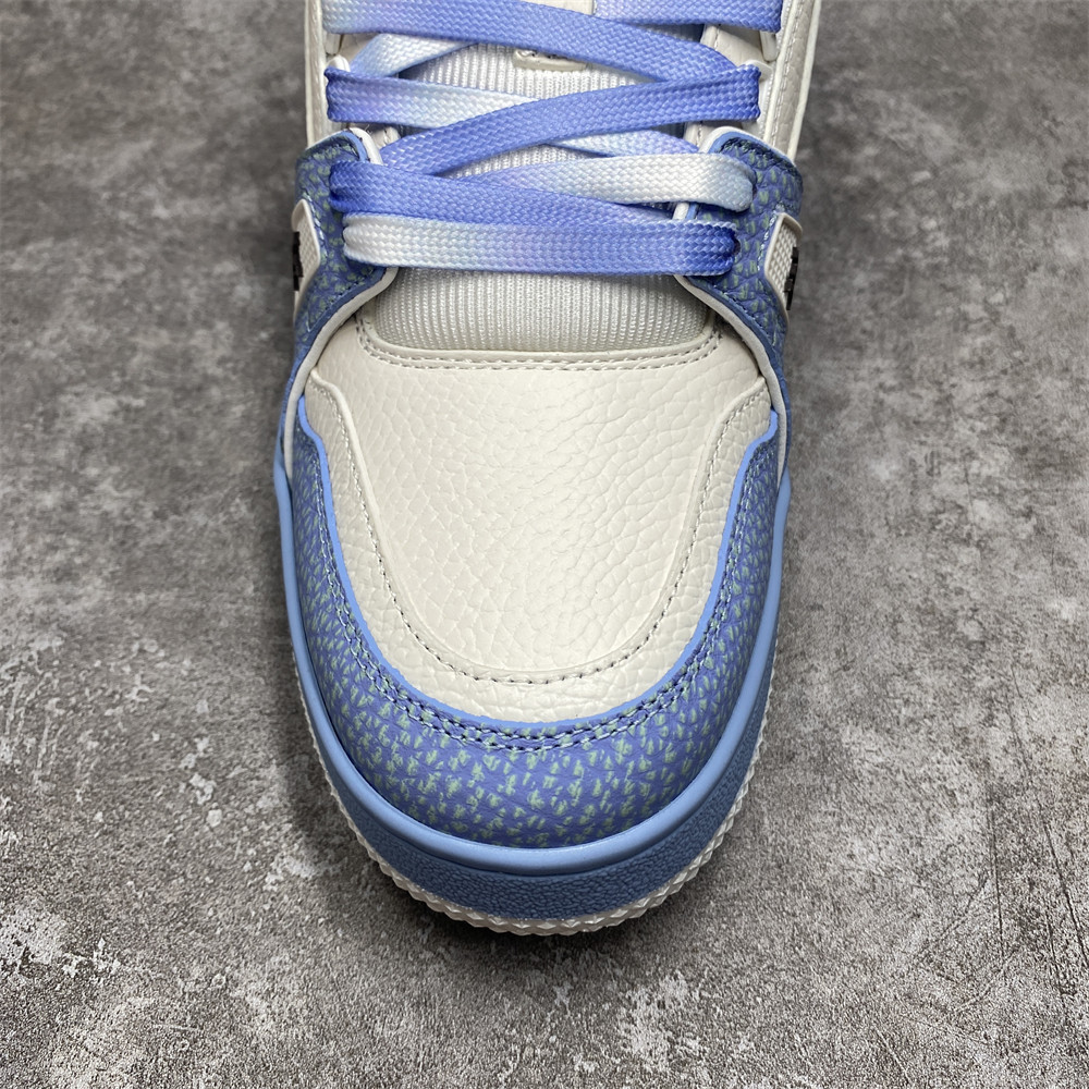 UA LV Trainer Sneaker