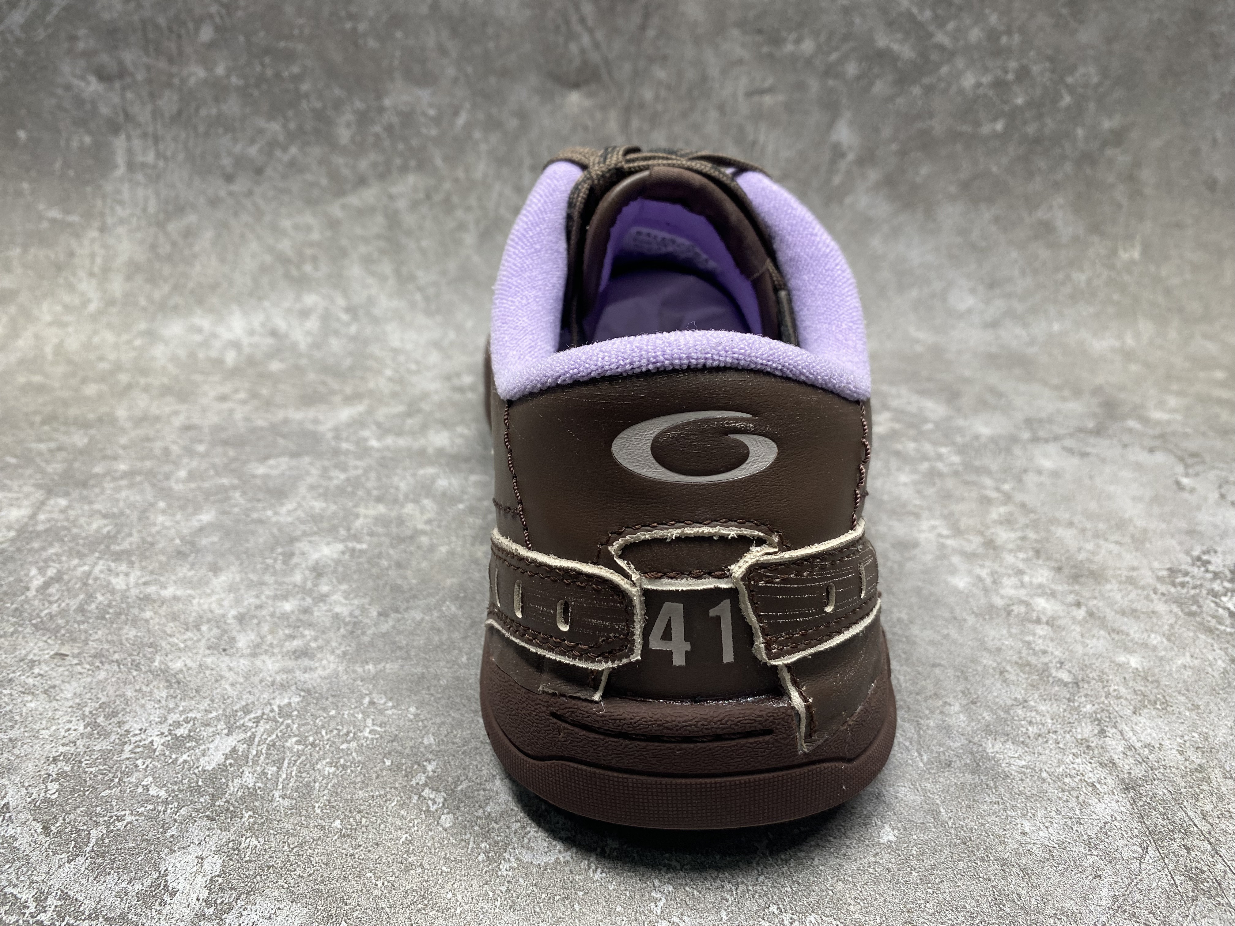 ua Ba*len*cia*ga hamptons medium worn-out sneaker in brown/lilac(run one size large)