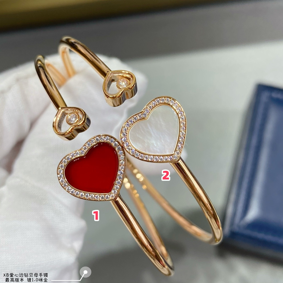 chopard heart-shaped edge Di*m*nd mother-of-pearl bracelet