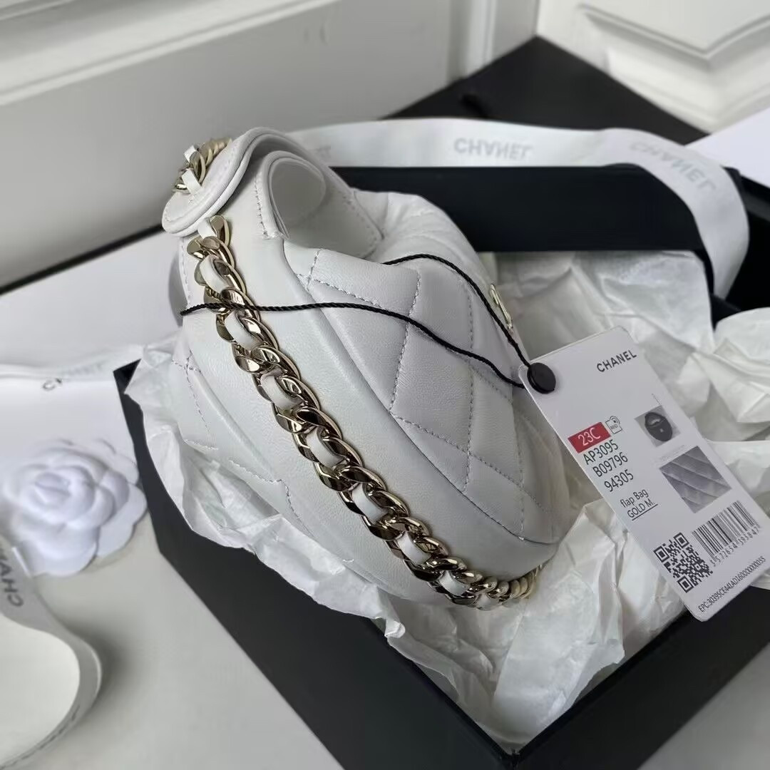 Ch*el clutch 23c ap3095 16x16x5.5cm