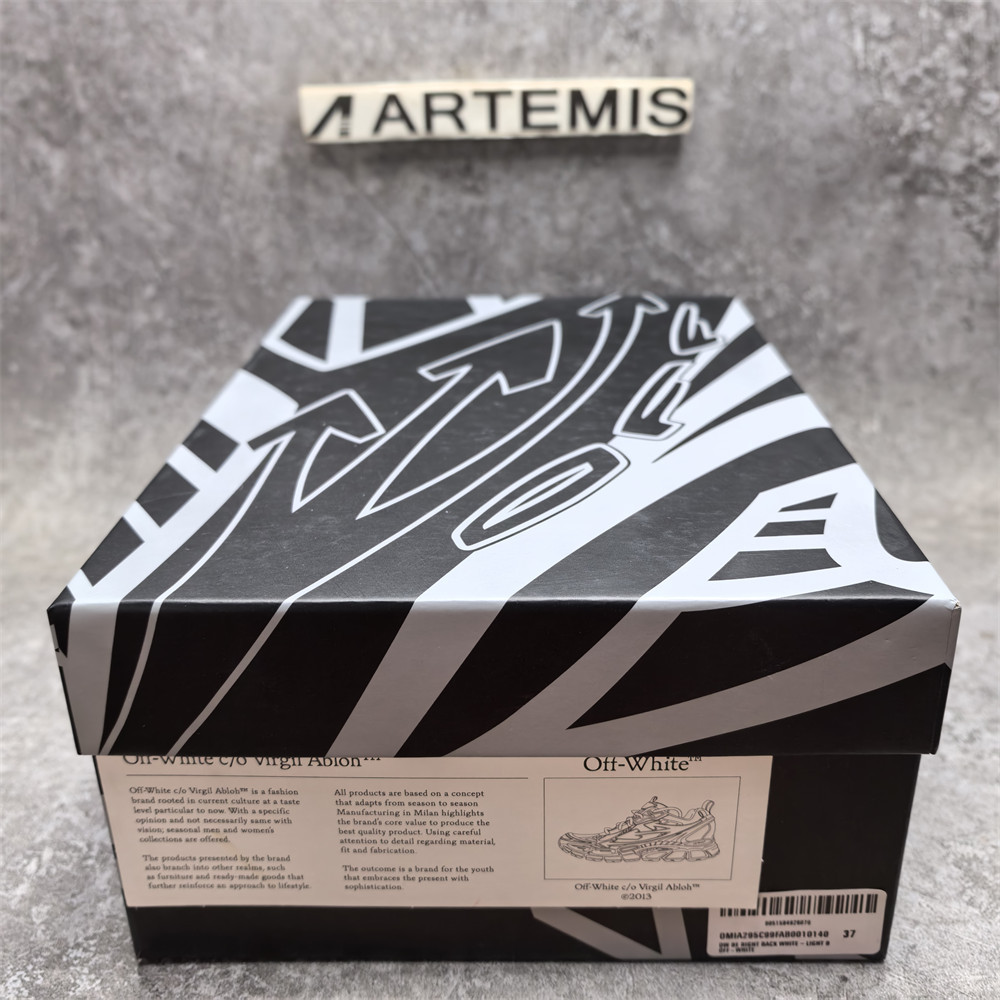 UA Off-White "BE RIGHT BACK"