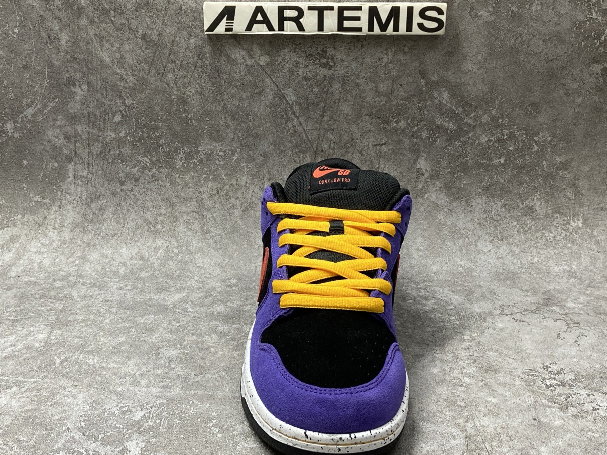 Nike SB Dunk Low “ACG Terra”