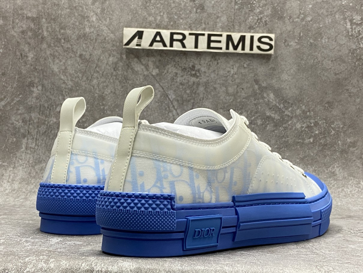 D*or b23 low top gradient blue