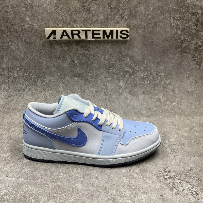 Air Jordan 1 Low SE Mighty Swooshers