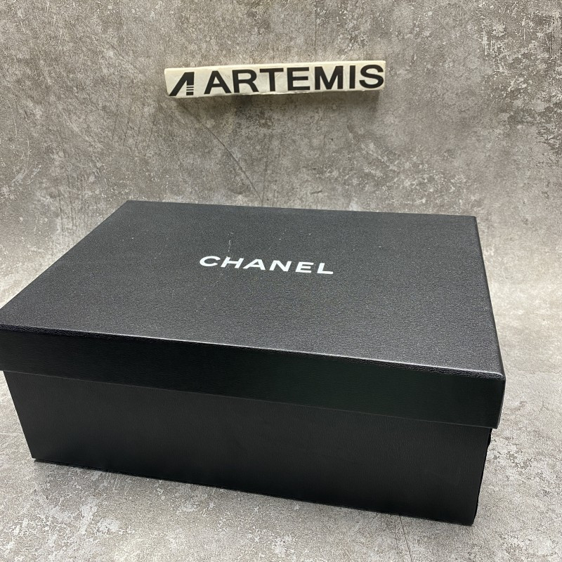 Ch*el runner tennis white light blue