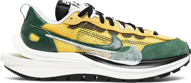 Nike Vaporwaffle Sacai Tour Yellow Stadium Green