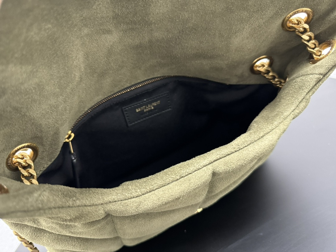 Y*L puffer small in shiny velvet pale olive