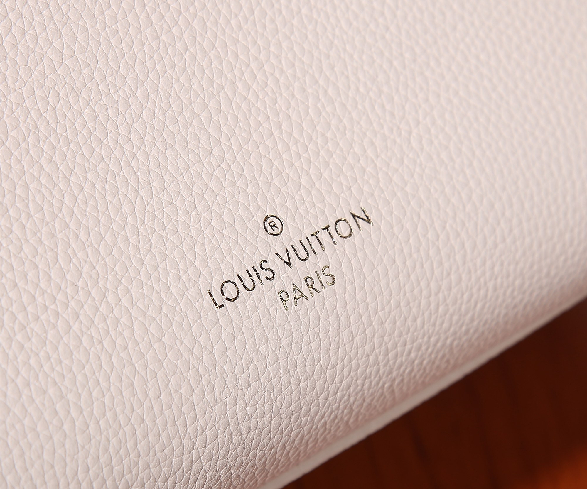 LV M23637 Lock & Go 9.6 x 7.5 x 4.1 inches