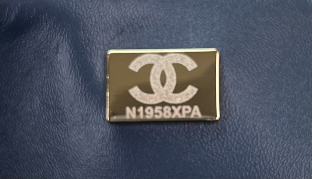 Ch*el classic 11.12 handbag tweed & gold-tone metal   6 × 9.9 × 2.5 in