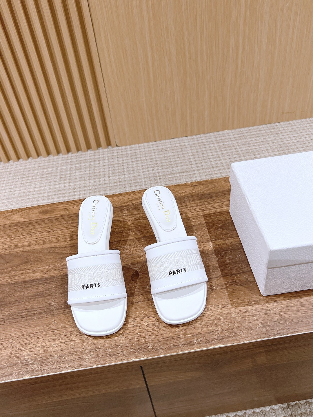 D*or dway heeled slide