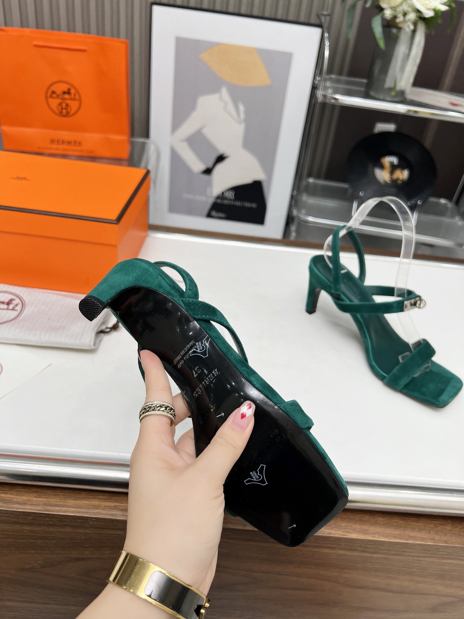 ua H**me5 glamour 95 sandal