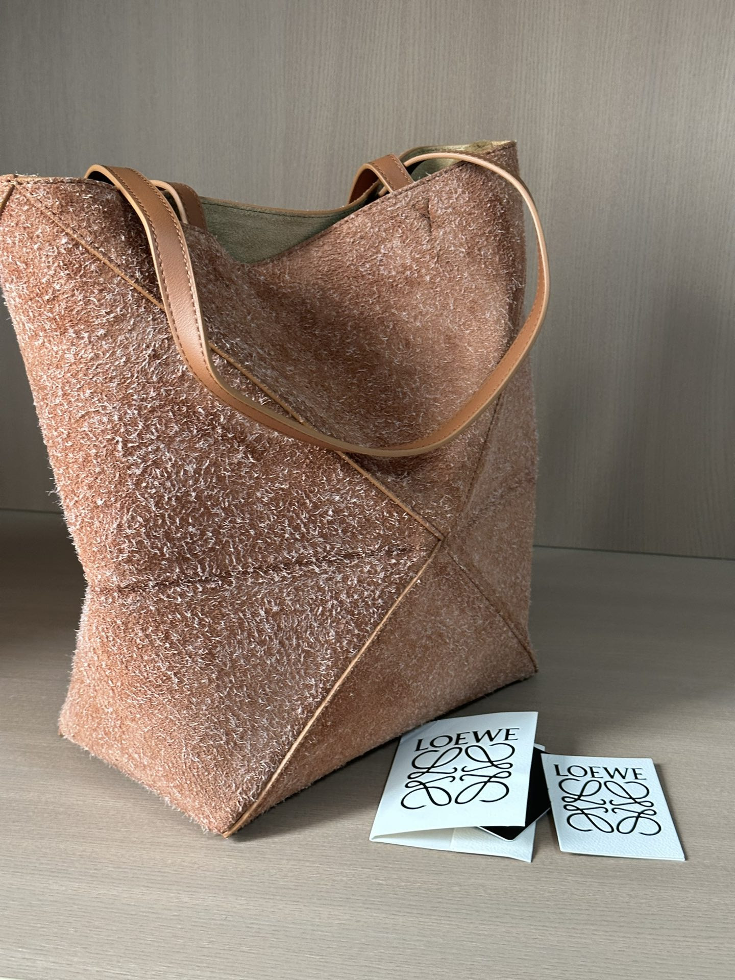 L0ew* medium puzzle fold tote 25.5x14.5x31.5cm