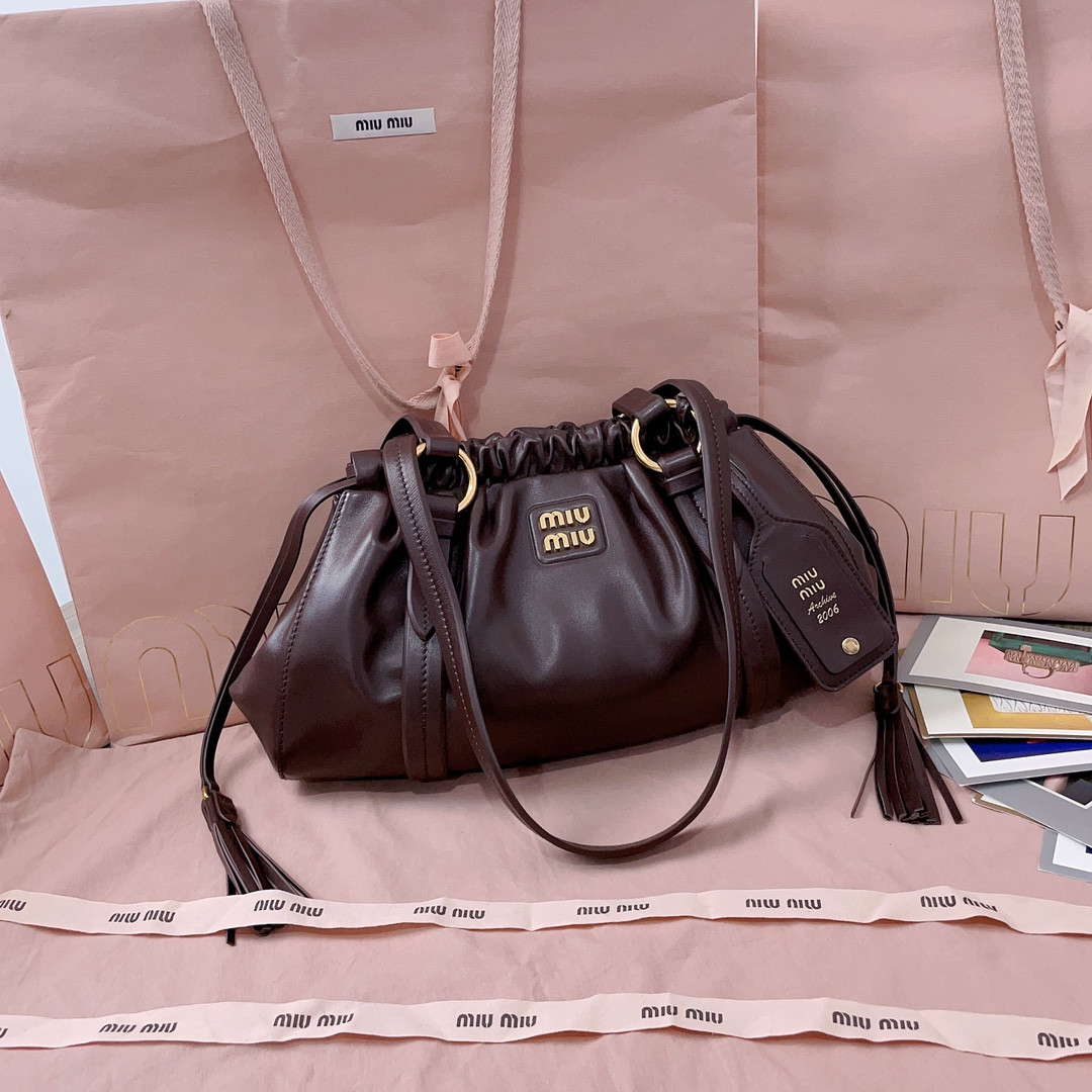 Miu Miu Small Joie nappa leather bag 16x32x10.5cm