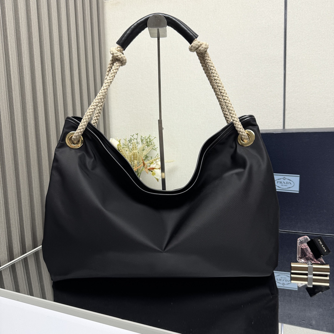 Pra*a mariner large re-nylon shoulder bag 48x39x14cm