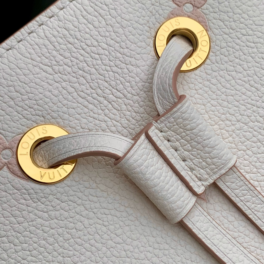 LV NéoNoé MM M14401 26x26x17.5cm