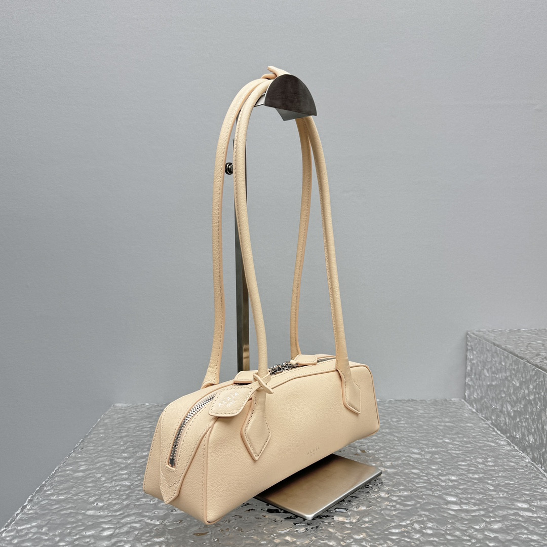 ALAÏA LE TECKEL MEDIUM BAG 33x11x10cm